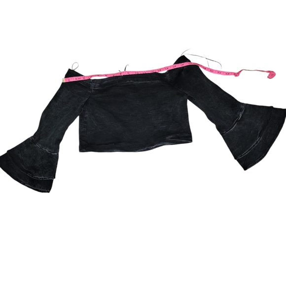 HP🎉NWT Zara woman premium denim black denim crop with bell sleeves - Picture 9 of 11